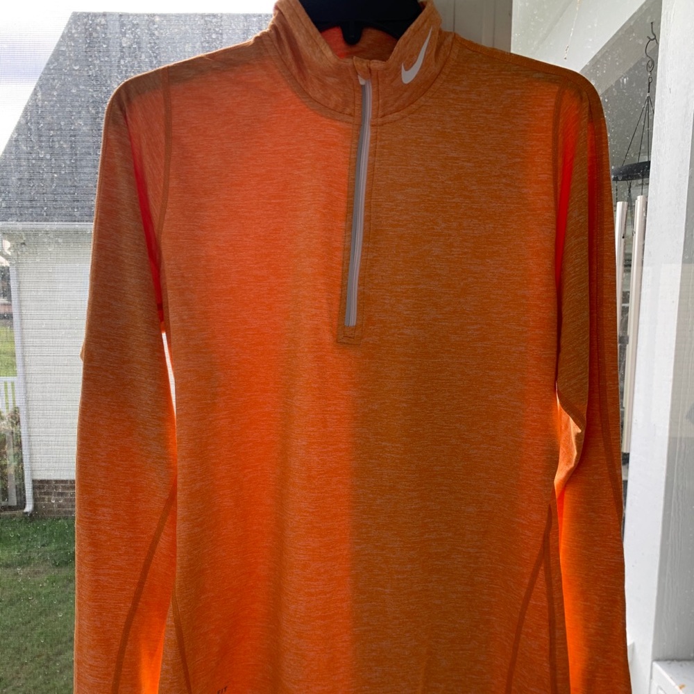 Nike Women’s Dri-Fit Pullover